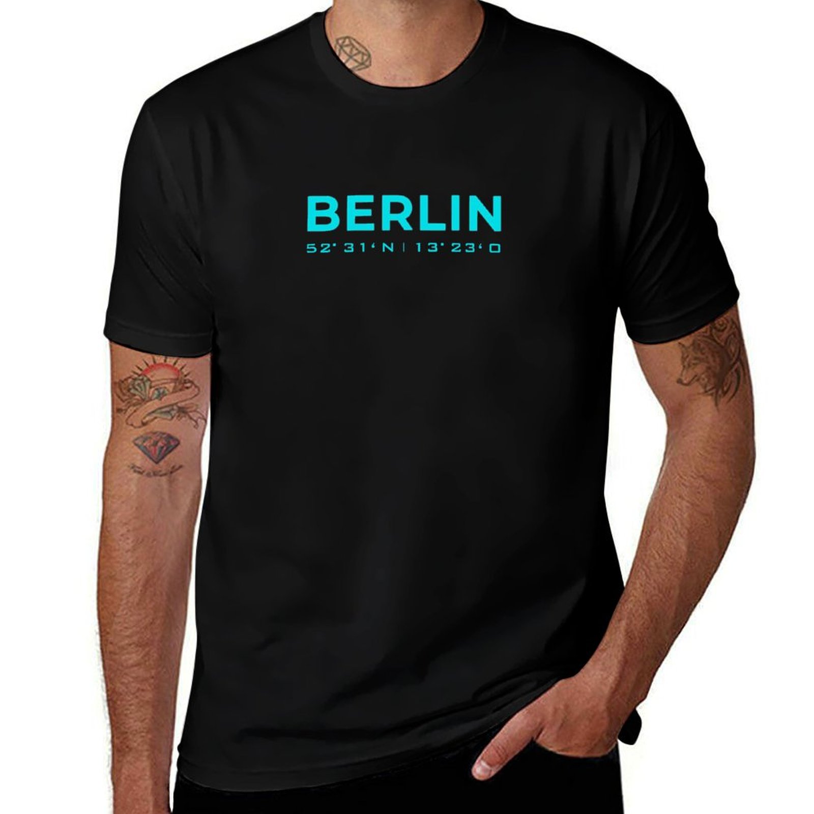 Street Fashion Berlin - T-shirt Home Berlin con coordinate in