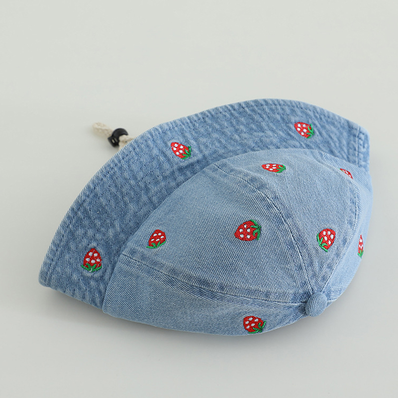 Cappello da Pescatore in Jeans - Bucket Hat Embroidered recensione e prezzo