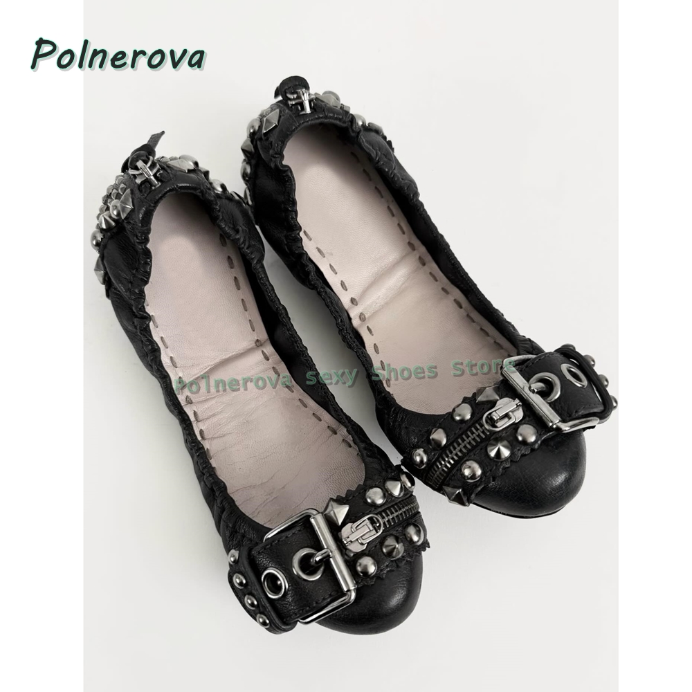 Scarpe Mary Jane con fibbia a  - Street Fashion Style recensione e prezzo