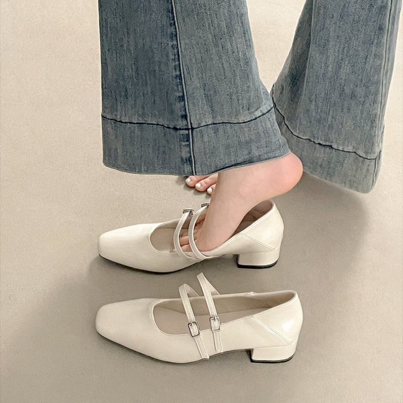 Scarpe Mary Jane da Donna con  - Street Fashion Style recensione e prezzo