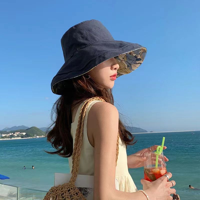 Cappello a secchiello bifaccia - Bucket Hat Embroidered recensione e prezzo